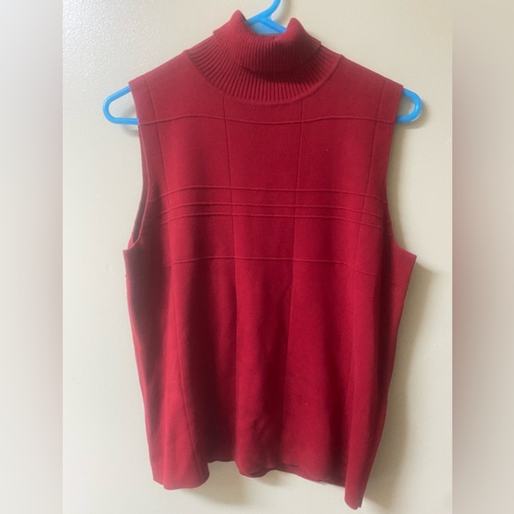 Christopher & Banks Red Ribbed Sleeveless Turtleneck Sweater Vest Top M - Picture 2 of 3